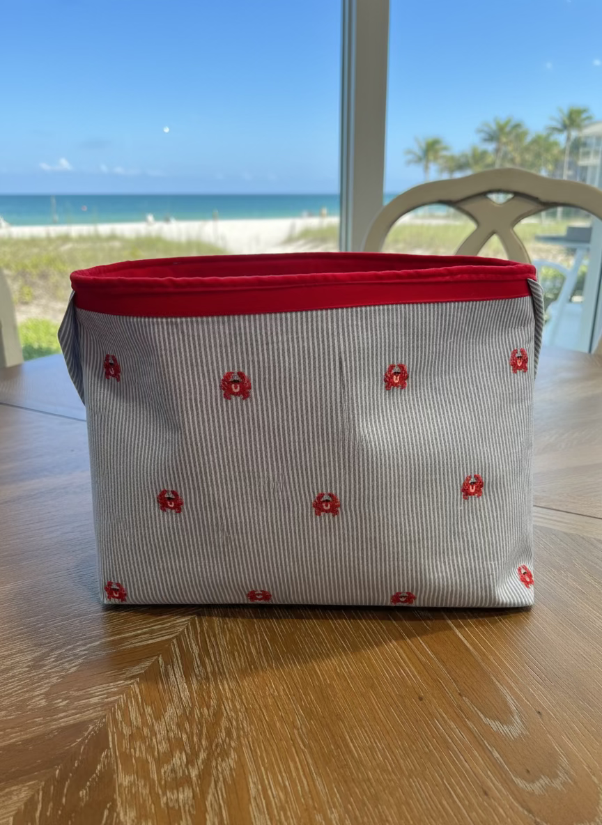 Small Crabby Market Tote